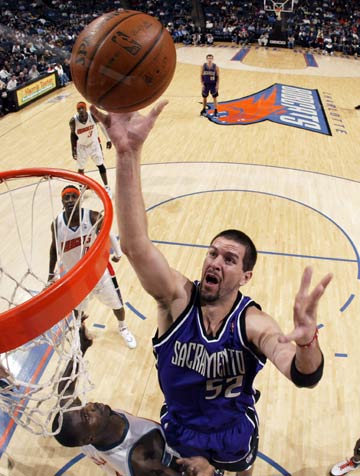 通过高超的 通过高超的